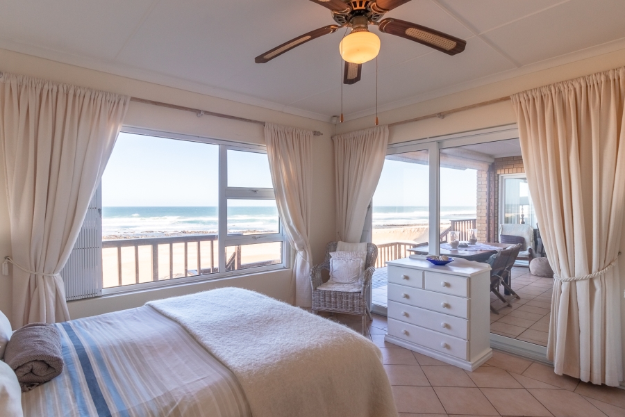 3 Bedroom Property for Sale in Cannon Rocks Eastern Cape